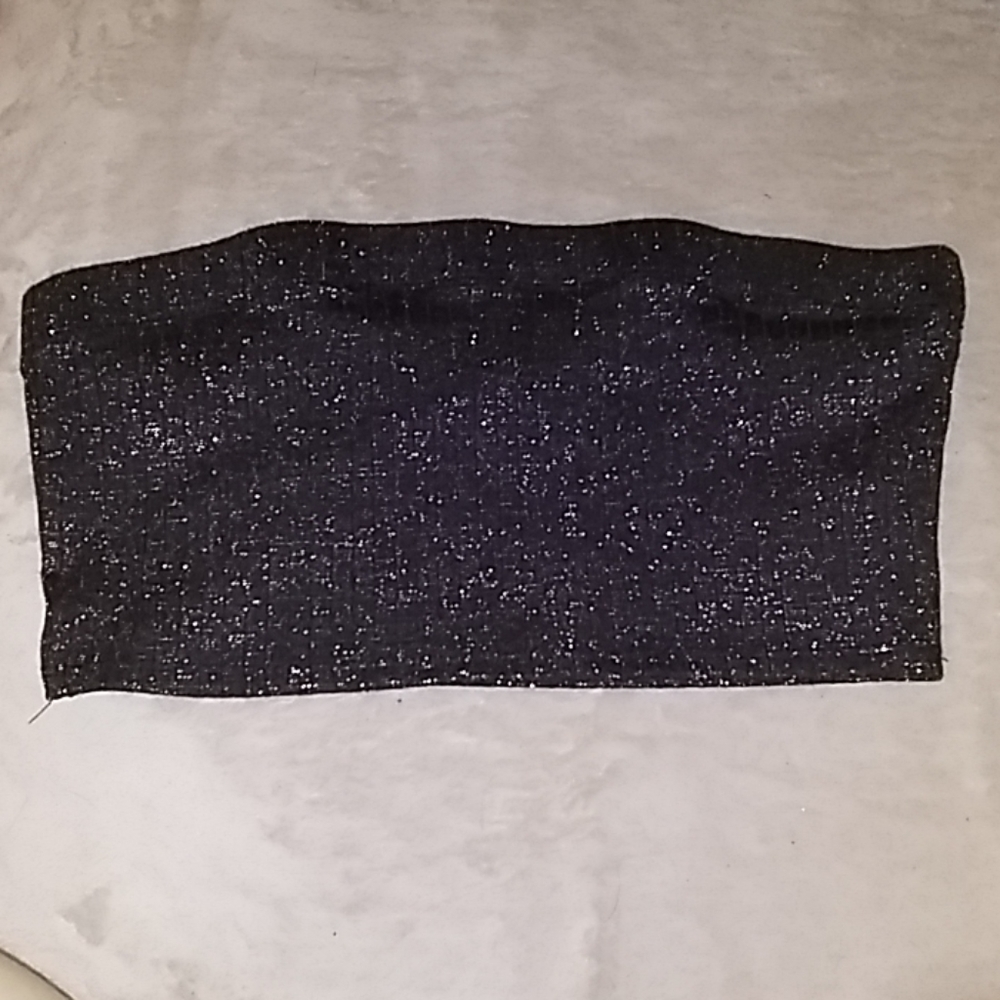 Black crop top